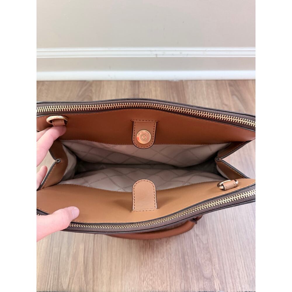 Michael Kors Medium Signature Logo Dome Top Brown MK Logo Satchel Purse - Picture 4 of 7